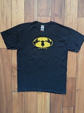 Maine Retro Batman Parody T-shirt (L)